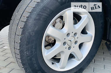 Внедорожник / Кроссовер Mercedes-Benz M-Class 2004 в 