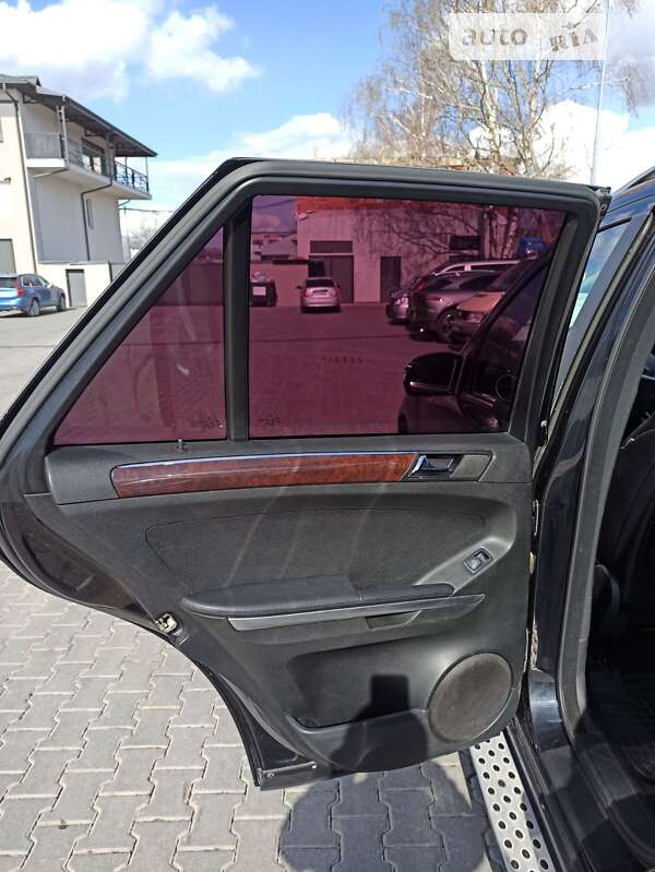 Позашляховик / Кросовер Mercedes-Benz M-Class 2006 в Чернівцях