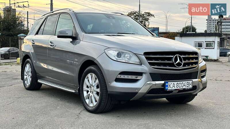 Внедорожник / Кроссовер Mercedes-Benz M-Class 2012 в Киеве