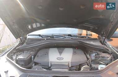 Внедорожник / Кроссовер Mercedes-Benz M-Class 2012 в 