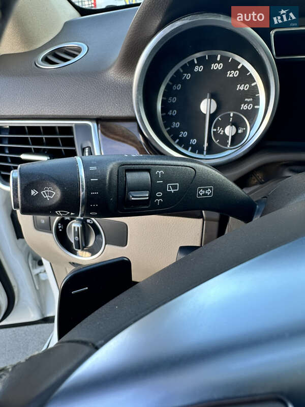 Позашляховик / Кросовер Mercedes-Benz M-Class 2014 в Києві