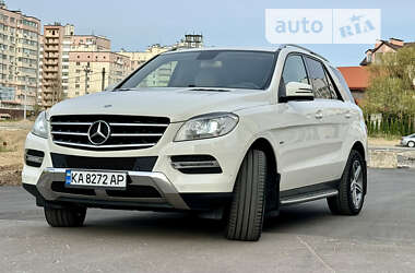 Внедорожник / Кроссовер Mercedes-Benz M-Class 2012 в 