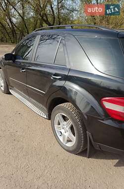 Внедорожник / Кроссовер Mercedes-Benz M-Class 2006 в Харькове