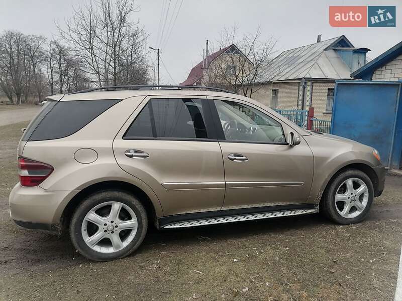 Внедорожник / Кроссовер Mercedes-Benz M-Class 2007 в Житомире