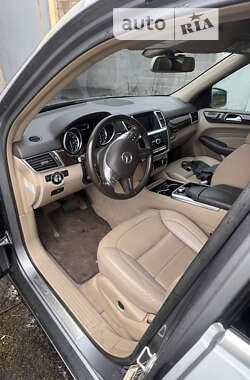 Внедорожник / Кроссовер Mercedes-Benz M-Class 2012 в Дубно