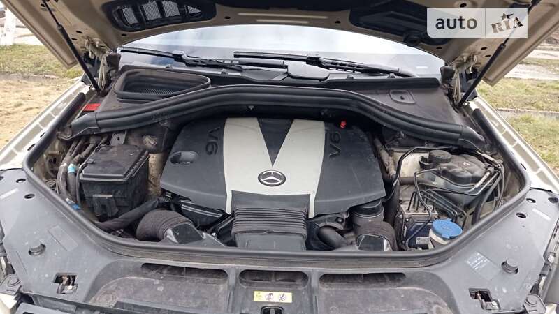 Позашляховик / Кросовер Mercedes-Benz M-Class 2013 в Подільську