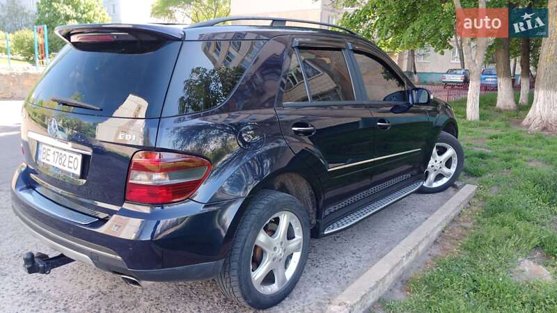 Внедорожник / Кроссовер Mercedes-Benz M-Class 2005 в Южноукраинске фото 7 Внедорожник / Кроссовер Mercedes-Benz M-Class 2005 в Южноукраинске