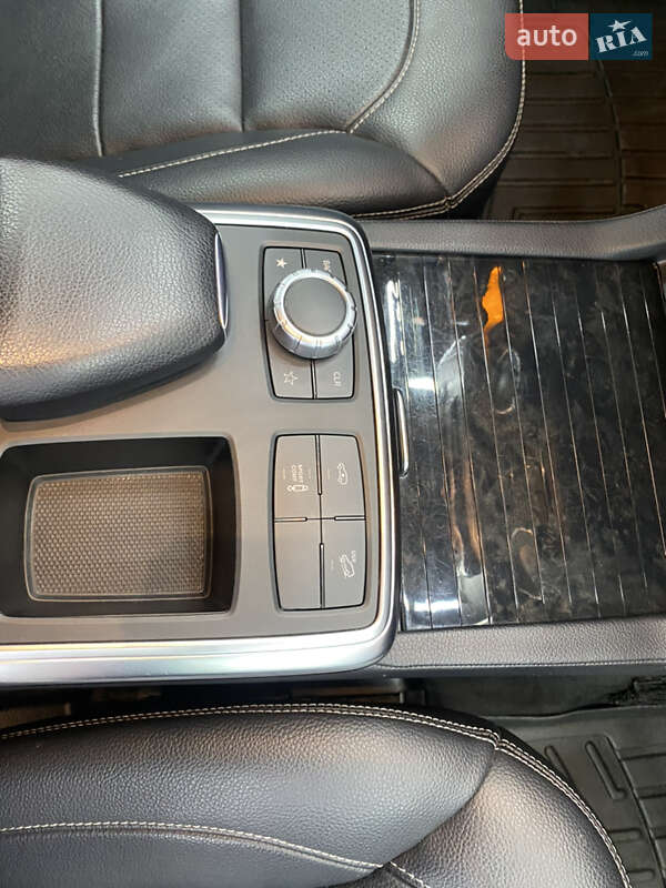 Внедорожник / Кроссовер Mercedes-Benz M-Class 2013 в Ивано-Франковске