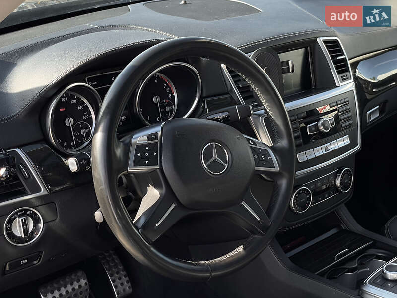 Внедорожник / Кроссовер Mercedes-Benz M-Class 2015 в Одессе
