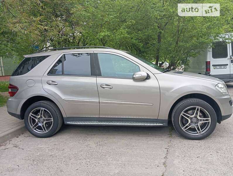 Внедорожник / Кроссовер Mercedes-Benz M-Class 2008 в Львове