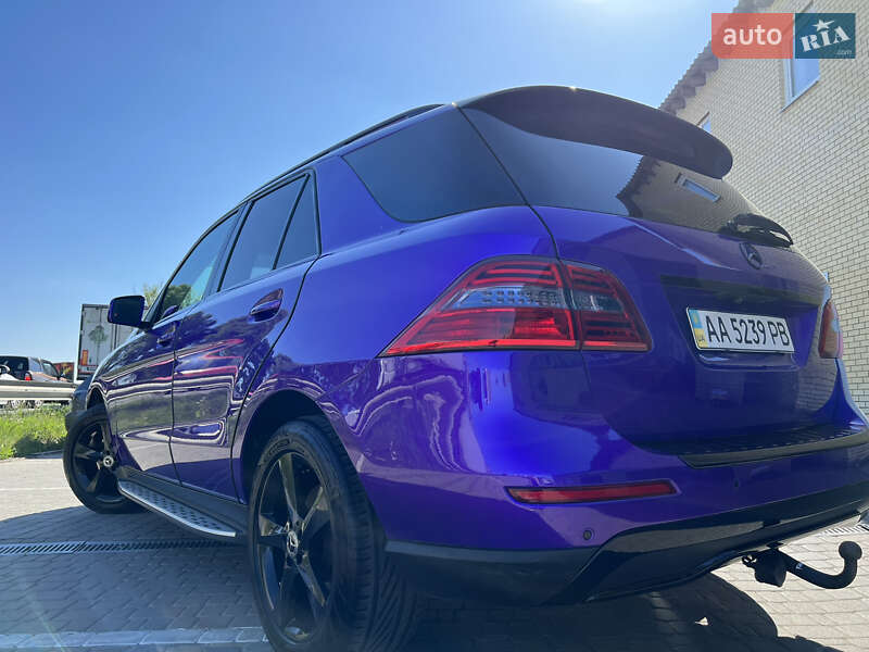 Внедорожник / Кроссовер Mercedes-Benz M-Class 2012 в Харькове