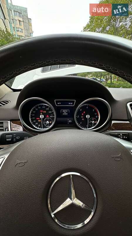Позашляховик / Кросовер Mercedes-Benz M-Class 2013 в Одесі