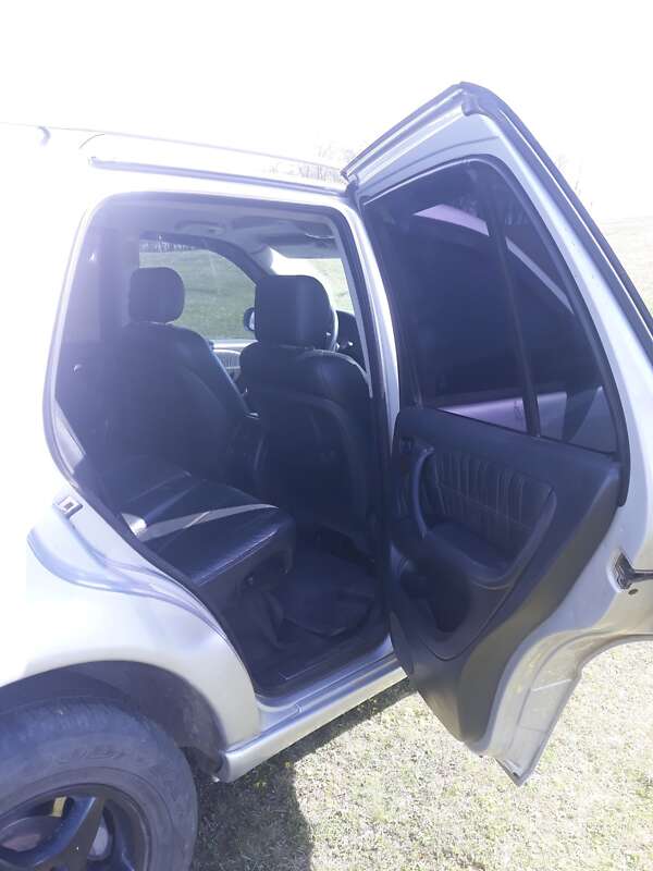 Внедорожник / Кроссовер Mercedes-Benz M-Class 2003 в Герце фото 18 Внедорожник / Кроссовер Mercedes-Benz M-Class 2003 в Герце