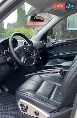 Внедорожник / Кроссовер Mercedes-Benz M-Class 2010 в Черновцах
