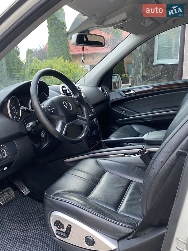 Внедорожник / Кроссовер Mercedes-Benz M-Class 2010 в Черновцах фото 8 Внедорожник / Кроссовер Mercedes-Benz M-Class 2010 в Черновцах