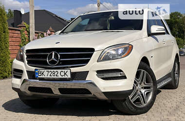 Внедорожник / Кроссовер Mercedes-Benz M-Class 2012 в Ровно