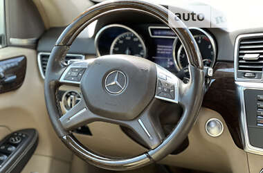 Внедорожник / Кроссовер Mercedes-Benz M-Class 2012 в Ровно