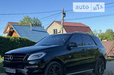 Позашляховик / Кросовер Mercedes-Benz M-Class 2013 в Одесі