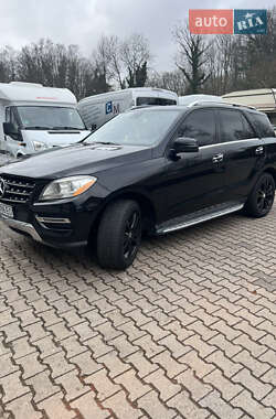 Внедорожник / Кроссовер Mercedes-Benz M-Class 2012 в Черновцах