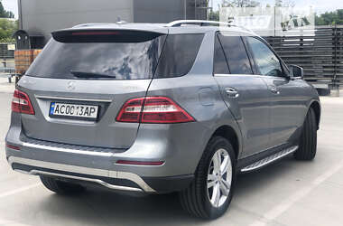 Внедорожник / Кроссовер Mercedes-Benz M-Class 2013 в Киеве