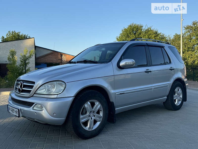 Внедорожник / Кроссовер Mercedes-Benz M-Class 2005 в Житомире