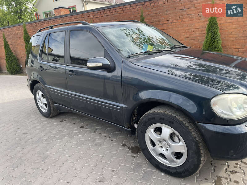 Внедорожник / Кроссовер Mercedes-Benz M-Class 2003 в Коломые