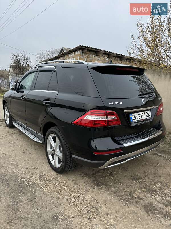 Mercedes-Benz M-Class 2015