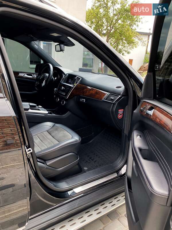 Внедорожник / Кроссовер Mercedes-Benz M-Class 2013 в Днепре