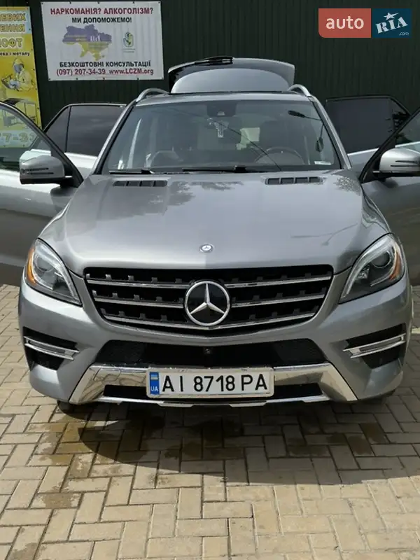 Mercedes-Benz M-Class 2015