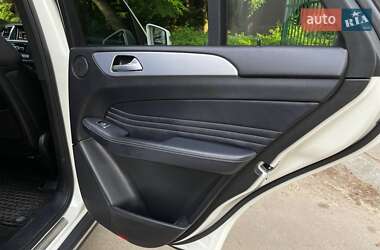 Внедорожник / Кроссовер Mercedes-Benz M-Class 2011 в 