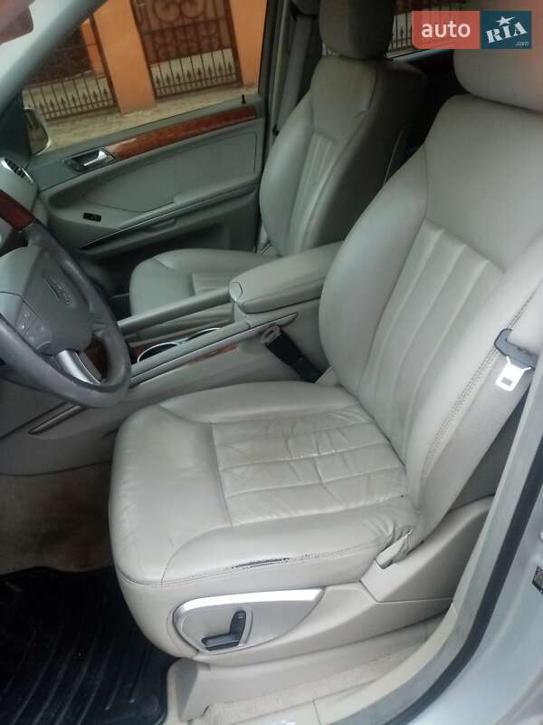Внедорожник / Кроссовер Mercedes-Benz M-Class 2006 в Хусте
