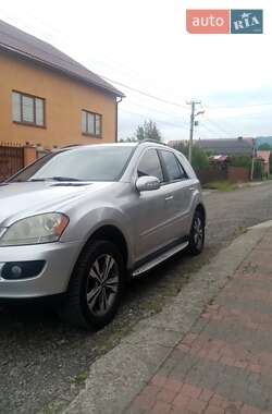 Внедорожник / Кроссовер Mercedes-Benz M-Class 2006 в 