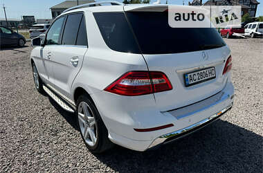 Позашляховик / Кросовер Mercedes-Benz M-Class 2013 в Луцьку