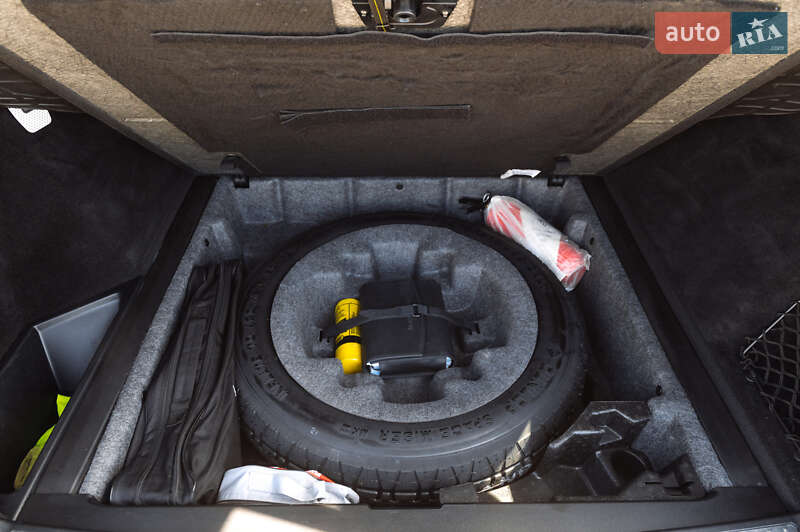 Внедорожник / Кроссовер Mercedes-Benz M-Class 2011 в Тернополе