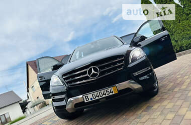 Внедорожник / Кроссовер Mercedes-Benz M-Class 2012 в 