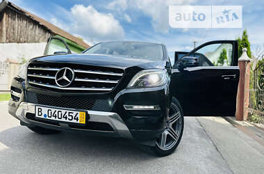 Внедорожник / Кроссовер Mercedes-Benz M-Class 2012 в 