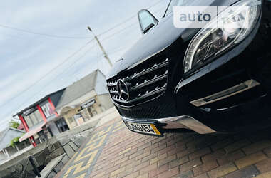 Внедорожник / Кроссовер Mercedes-Benz M-Class 2012 в 