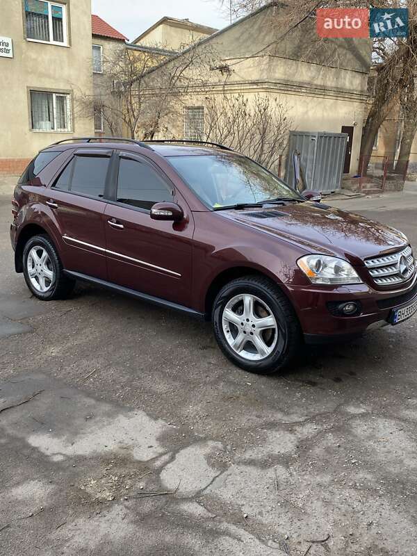 Внедорожник / Кроссовер Mercedes-Benz M-Class 2007 в Одессе