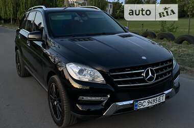 Внедорожник / Кроссовер Mercedes-Benz M-Class 2012 в Ивано-Франковске