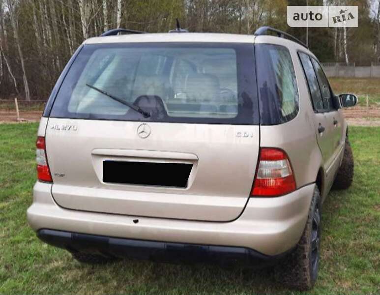Позашляховик / Кросовер Mercedes-Benz M-Class 2001 в Шептицькому