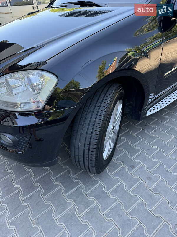 Внедорожник / Кроссовер Mercedes-Benz M-Class 2008 в Одессе