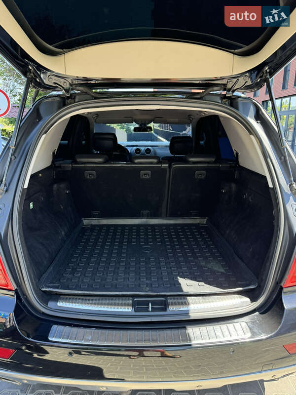 Внедорожник / Кроссовер Mercedes-Benz M-Class 2008 в Одессе
