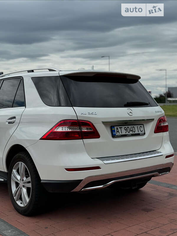 Позашляховик / Кросовер Mercedes-Benz M-Class 2014 в Івано-Франківську