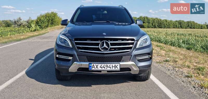 Внедорожник / Кроссовер Mercedes-Benz M-Class 2013 в Лозовой