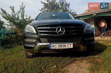 Внедорожник / Кроссовер Mercedes-Benz M-Class 2013 в 