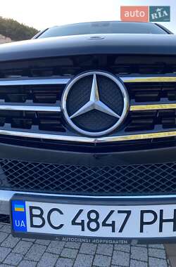 Внедорожник / Кроссовер Mercedes-Benz M-Class 2012 в 