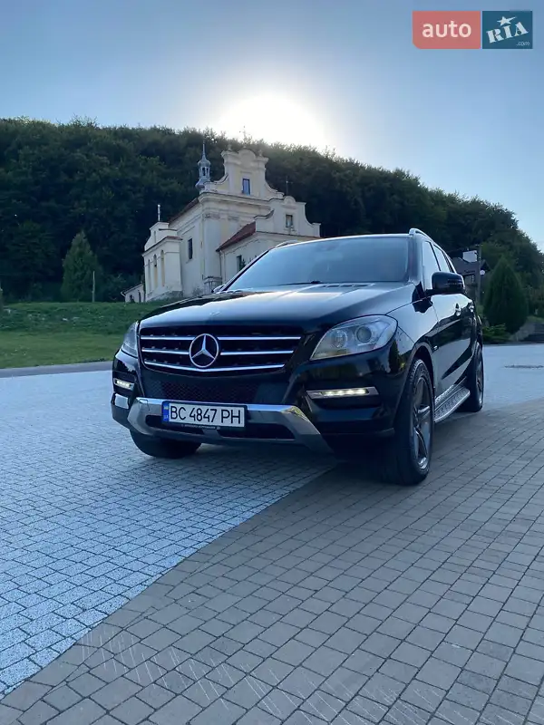 Mercedes-Benz M-Class