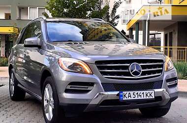 Внедорожник / Кроссовер Mercedes-Benz M-Class 2014 в Киеве