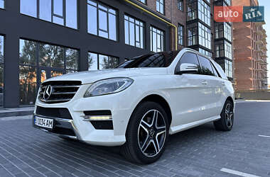 Внедорожник / Кроссовер Mercedes-Benz M-Class 2012 в 