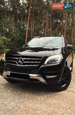 Позашляховик / Кросовер Mercedes-Benz M-Class 2012 в Костопілі